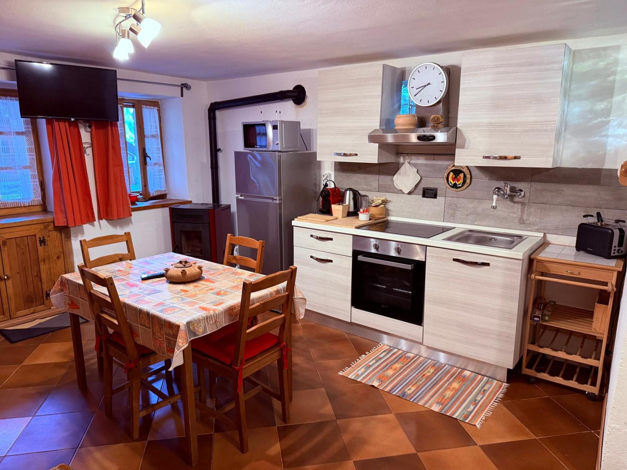 Casa Vacanze Nora Chamois Exterior foto