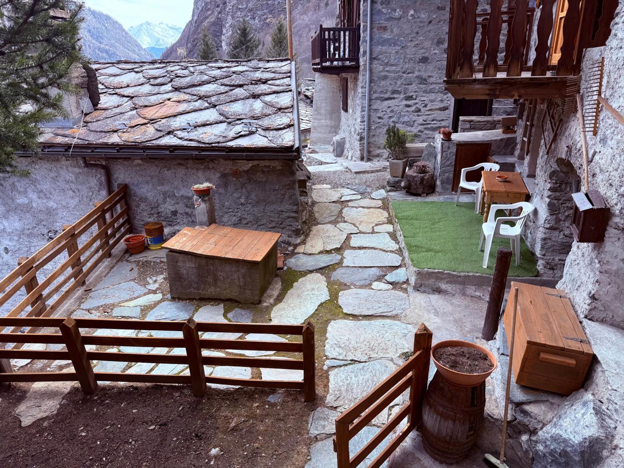 Casa Vacanze Nora Chamois Exterior foto