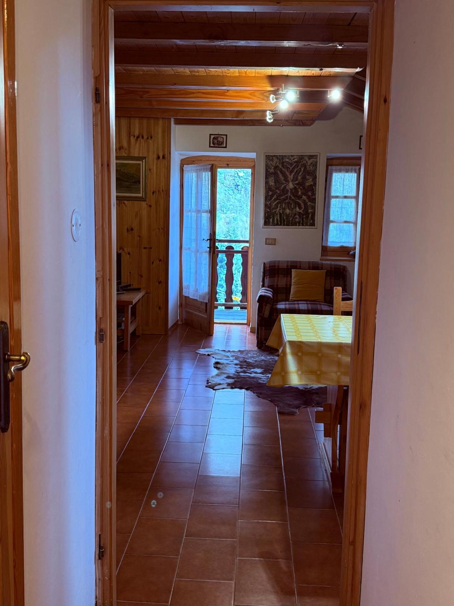 Casa Vacanze Nora Chamois Exterior foto