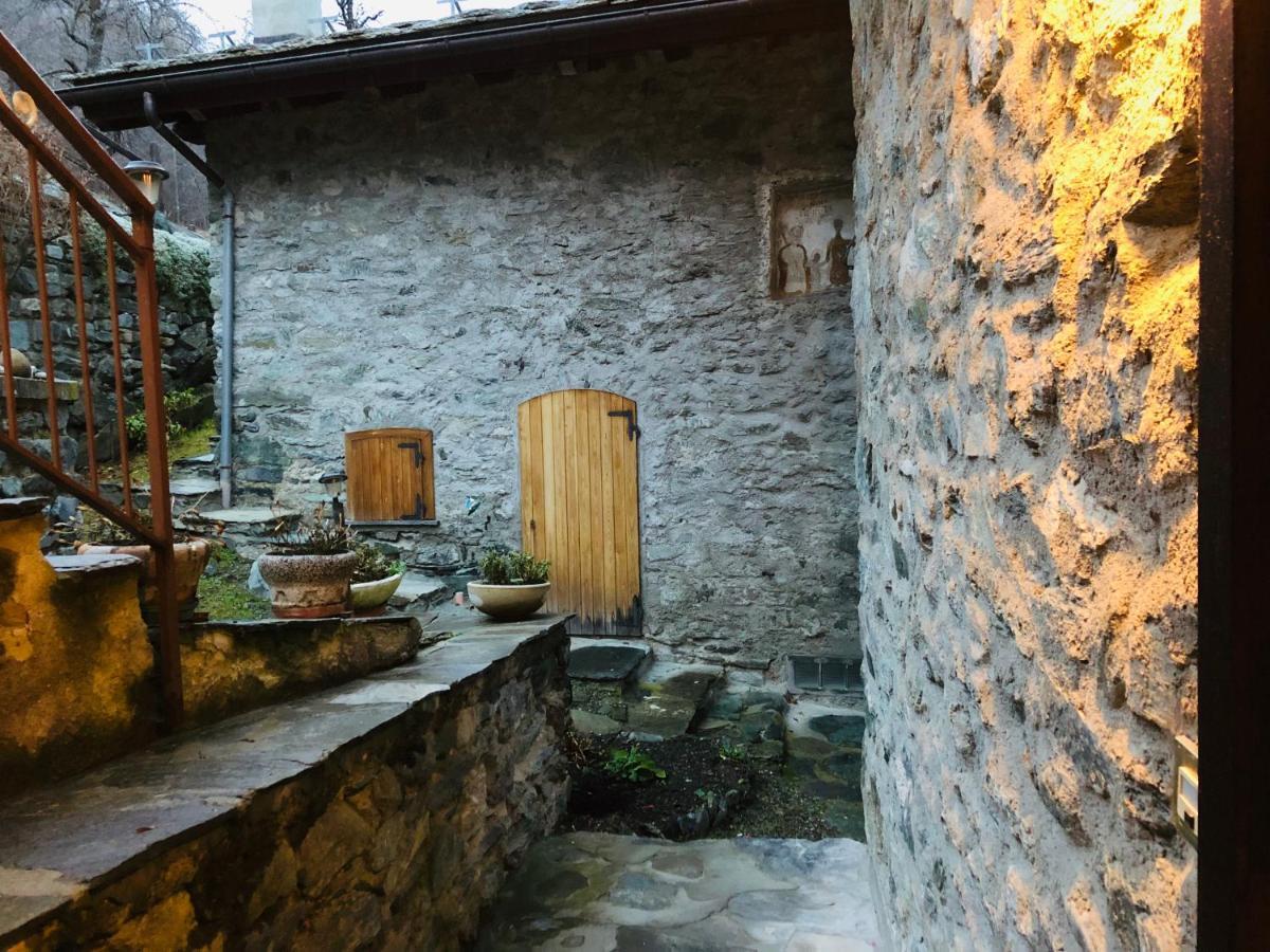 Casa Vacanze Nora Chamois Exterior foto